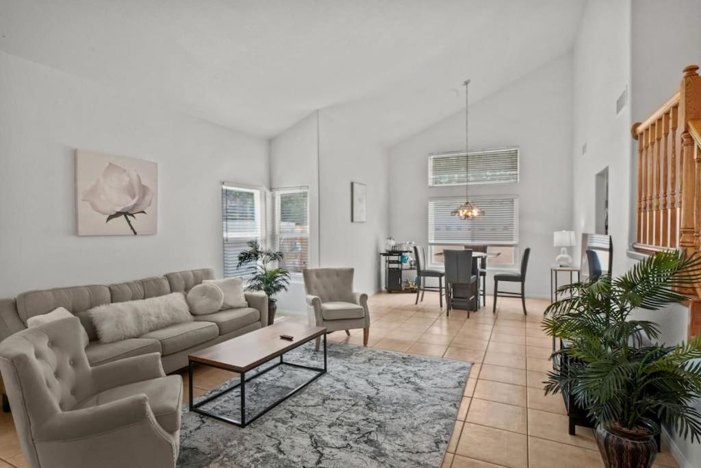 Apartment Work, Life, Luxury! Luxe Vegas W Firepit+pool *